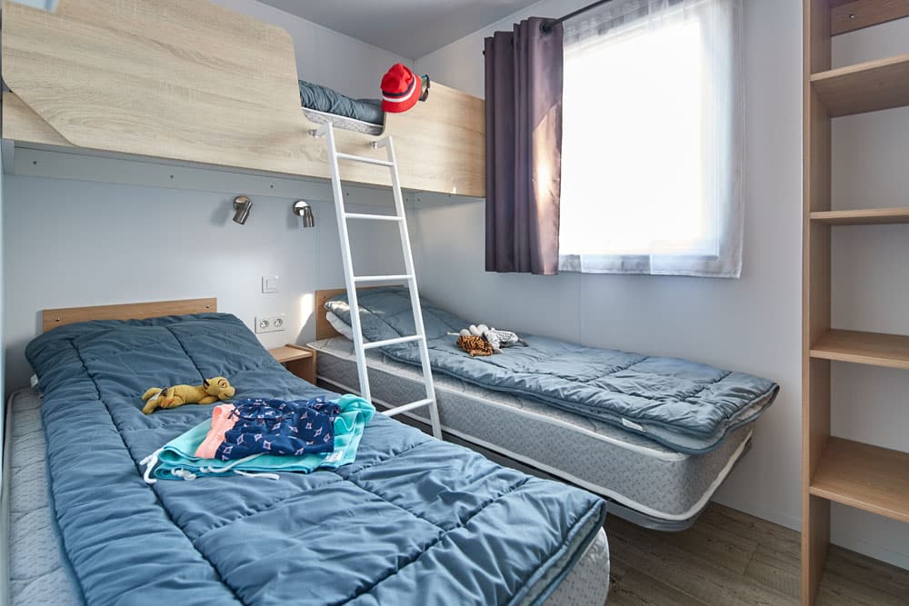 mobil-home Confort Déclik 5 personnes 3 chambres vue chambre enfants