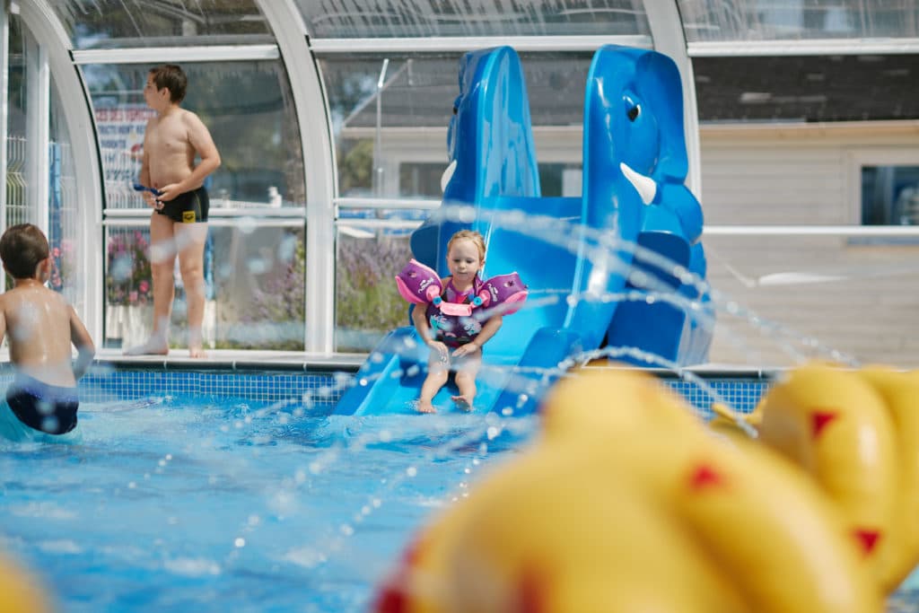 Aquatic area with paddling pool for children