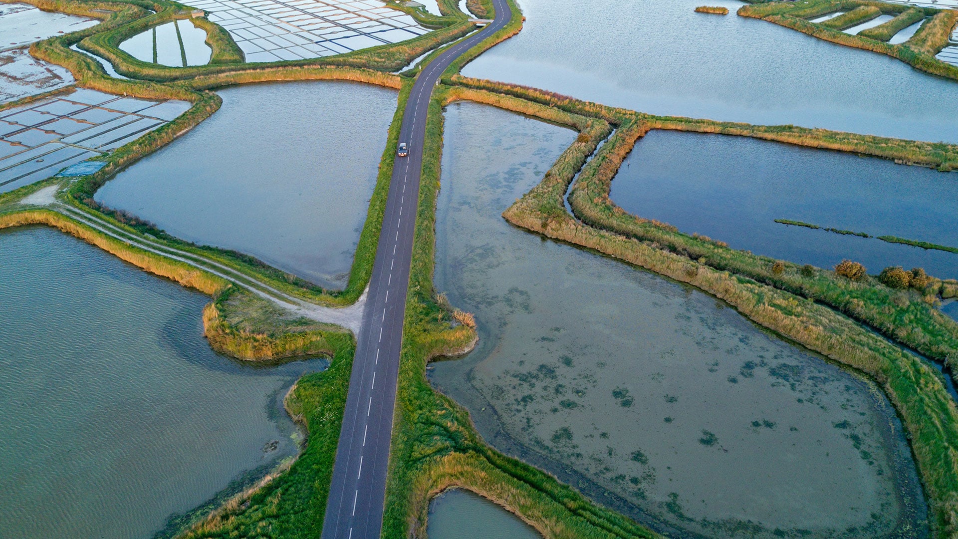 Marais salants près du Camping à La Turballe