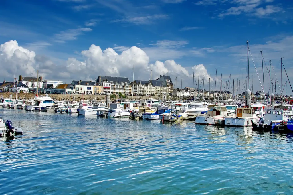 Visite sur le port de plaisance de La Turballe en Loire-Atlantique.
